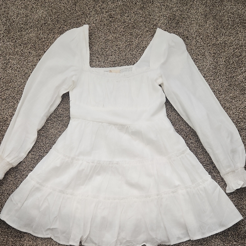 Elegant White Casual Dress